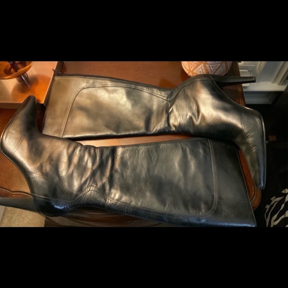 Black Enzo Angiolini Boots